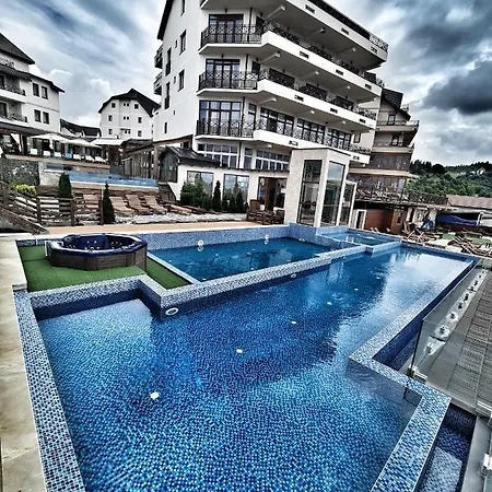 Milmari S70 Апартаменты *